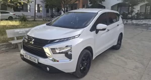 Xe 7 chỗ