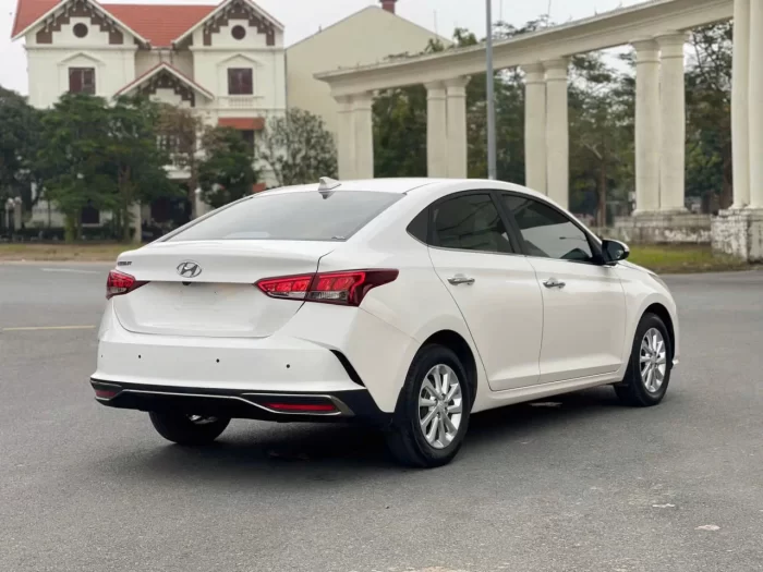 Thuê xe tự lái ga tàu Phan Rang đi Vĩnh Hy