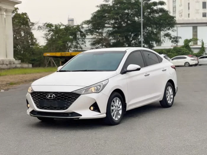 Thuê xe tự lái ga tàu Phan Rang đi Vĩnh Hy