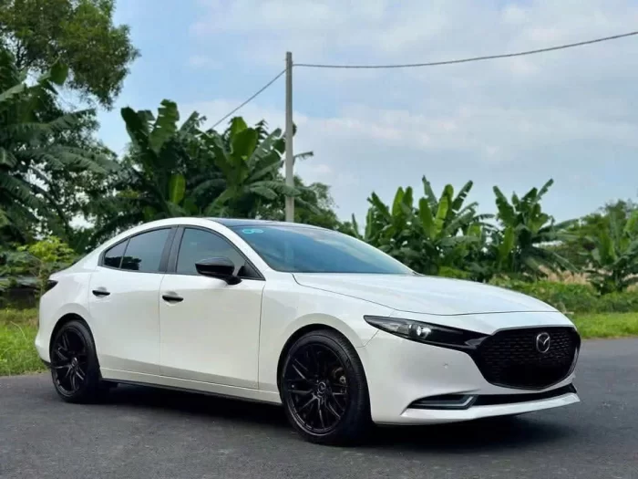 Thuê xe tự lái ga tàu Phan Rang đi Vĩnh Hy