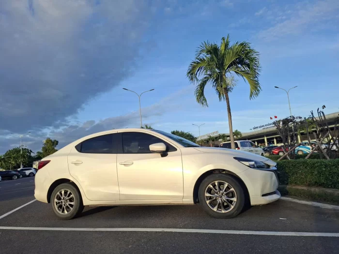 XE ĐƯA ĐÓN SÂN BAY