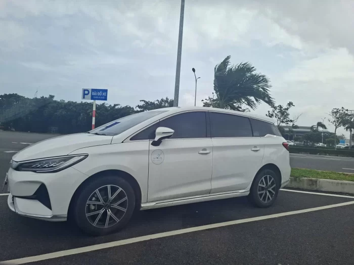 XE ĐƯA ĐÓN SÂN BAY