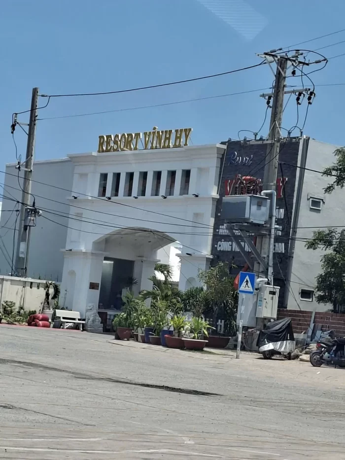 THUÊ XE TAXI SÂN BAY VỀ VĨNH HY