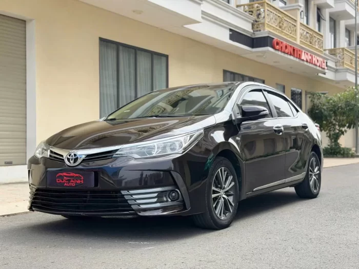 Xe 4 chỗ Nha Trang đi Vĩnh Hy