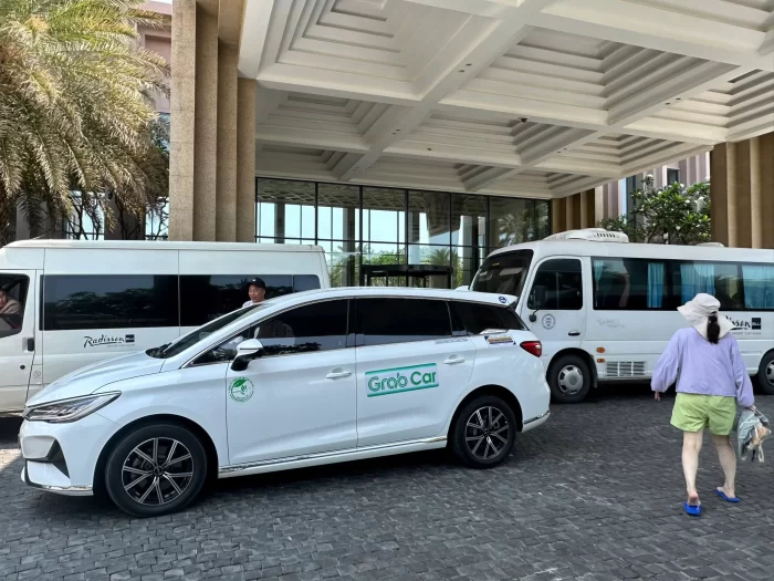 Thuê xe du lịch ga tàu Phan Rang đi Vĩnh Hy