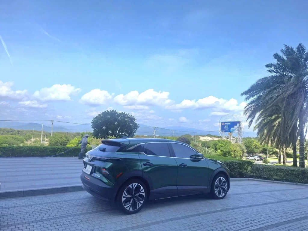 Thuê xe sân bay đi Liên Hương giá rẻ