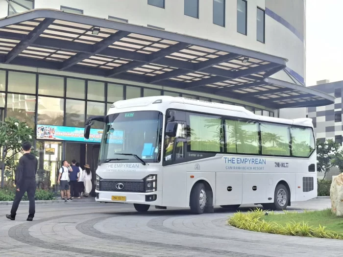 Thuê xe sân bay đi biển Bình Tiên giá rẻ
