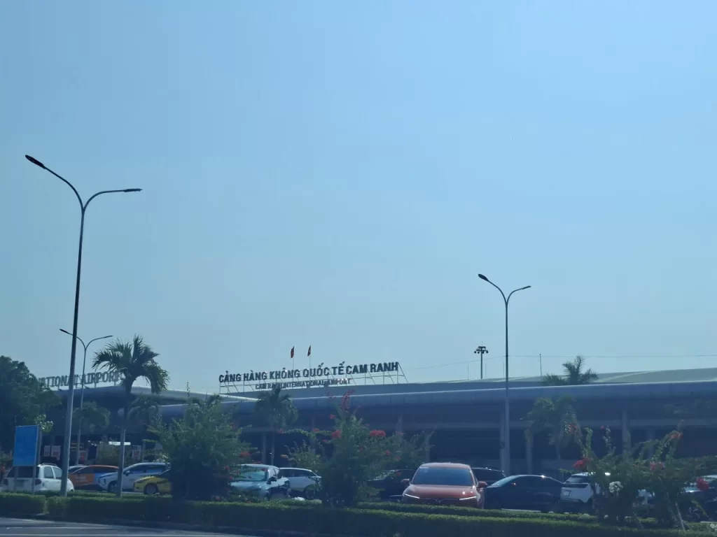 Thuê xe sân bay đi biển Bình Tiên