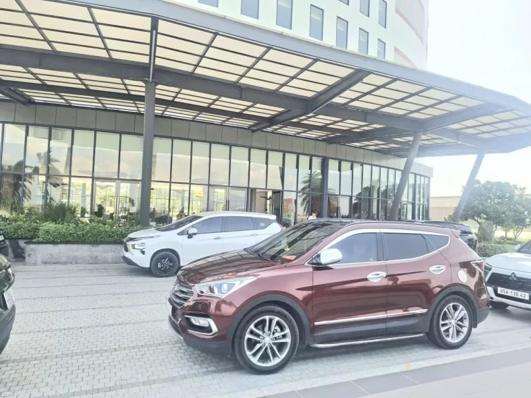 Thuê xe sân bay đi Cà Ná giá rẻ