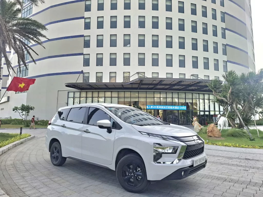Thuê xe sân bay đi Resort Bình Hưng
