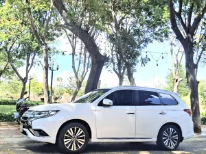 Thuê Xe Sân Bay Đi Bến Tàu Vĩnh Hy
