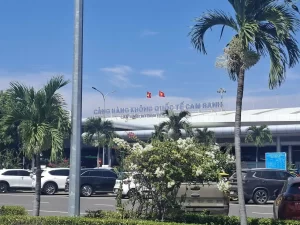 Thuê Xe Ninh Thuận Đi Sân Bay Cam Ranh